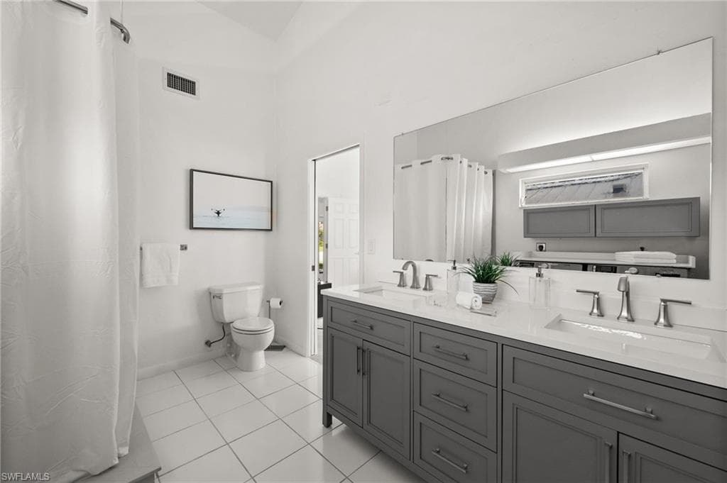 454 Flamingo Ave, Naples, FL 34108-29