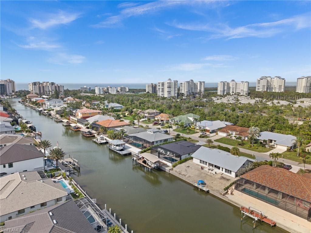 454 Flamingo Ave, Naples, FL 34108-35