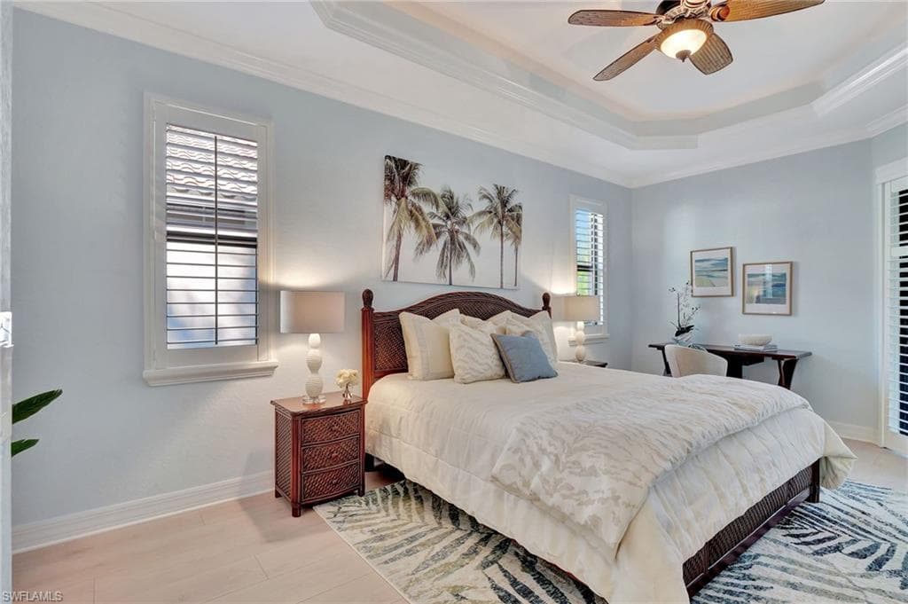 3050 Aviamar Cir, Naples, FL 34114-30