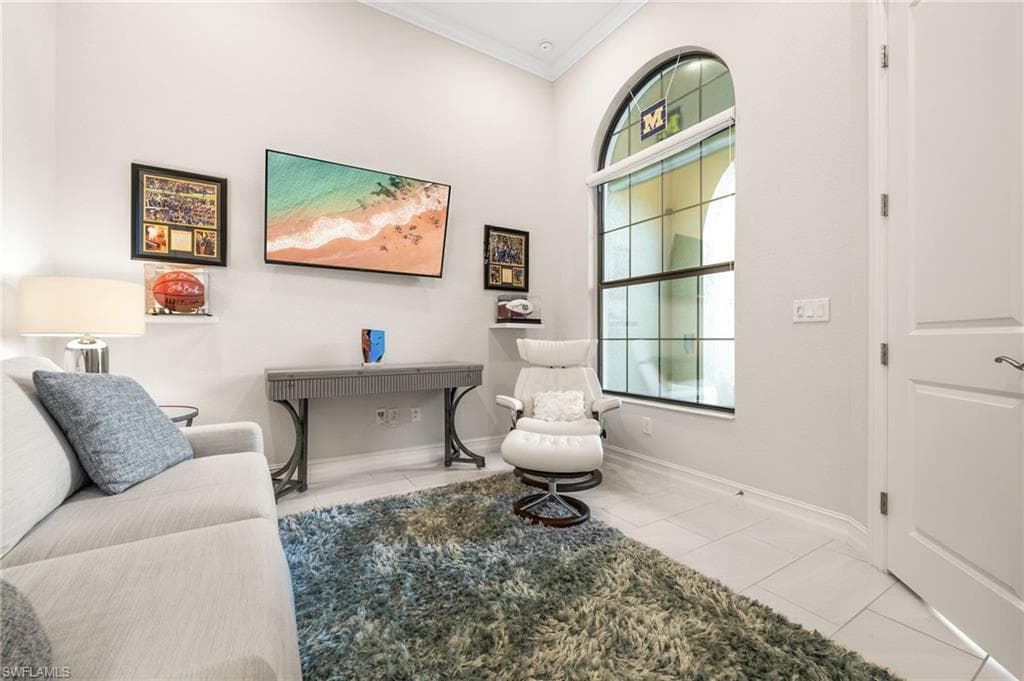 6608 Roma Way, Naples, FL 34113-12
