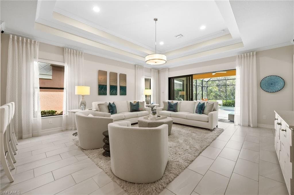 6608 Roma Way, Naples, FL 34113-14