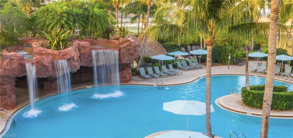 6608 Roma Way, Naples, FL 34113-44