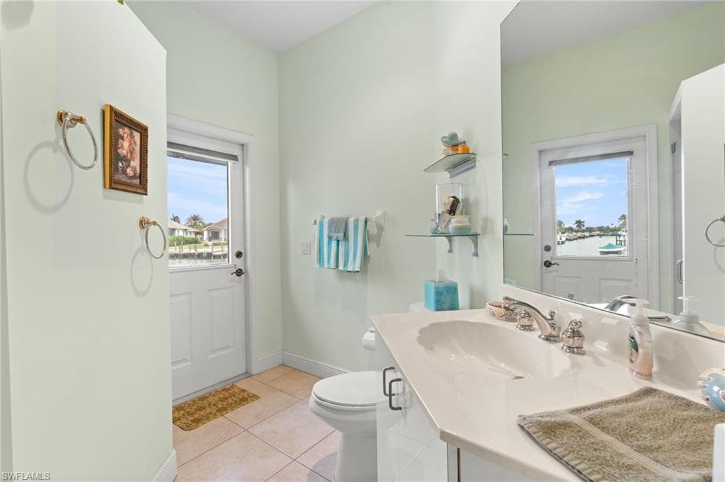 21 Hickory Ct, Marco Island, FL 34145-21