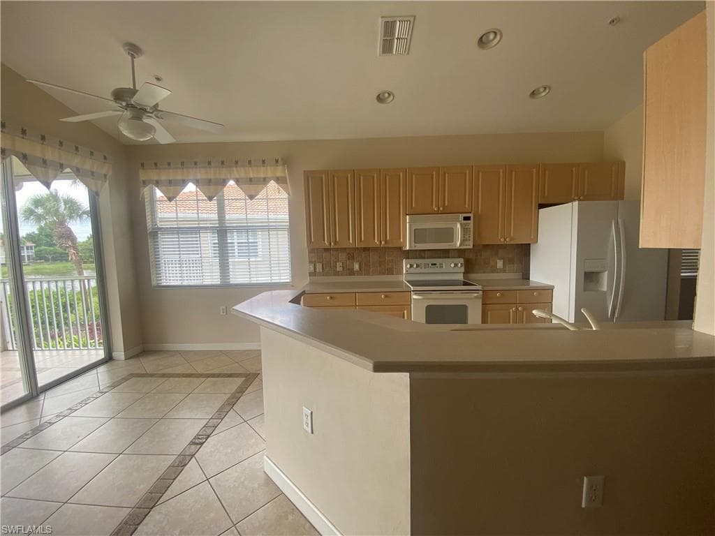3054 Driftwood Way 4508, Naples, FL 34109-21