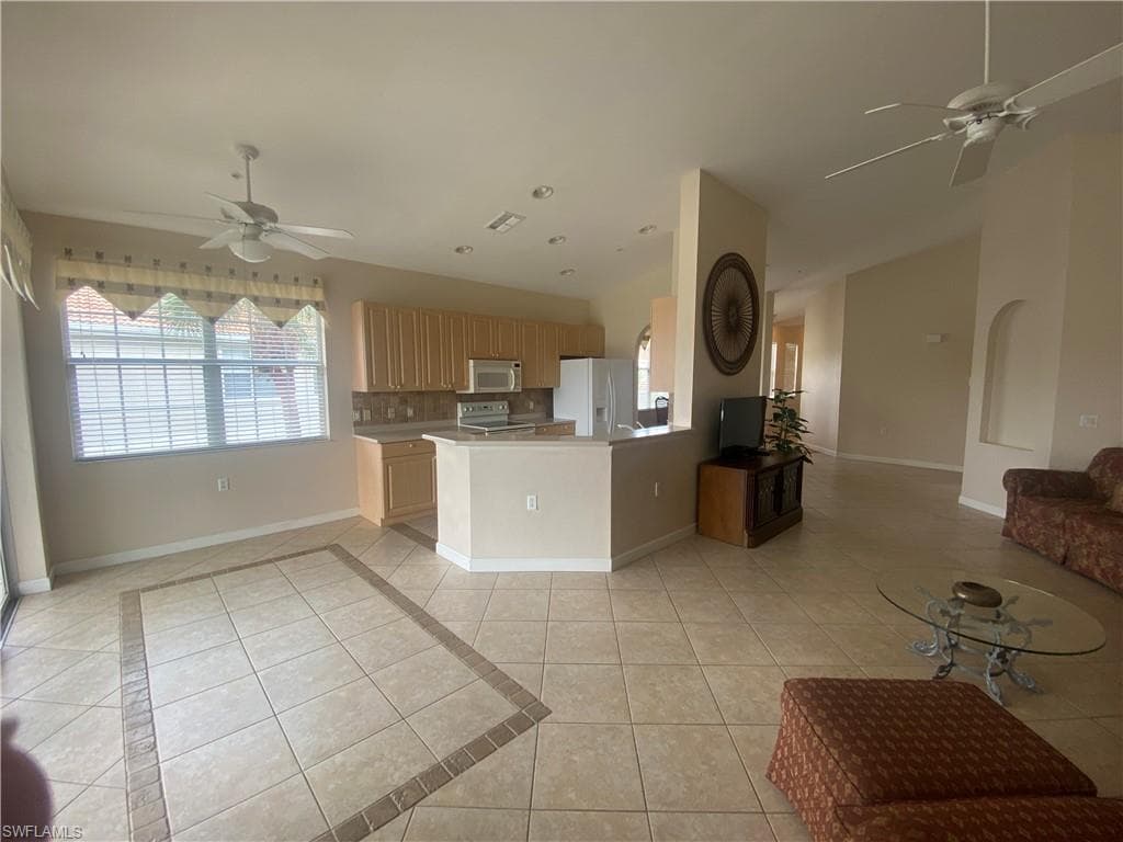 3054 Driftwood Way 4508, Naples, FL 34109-3