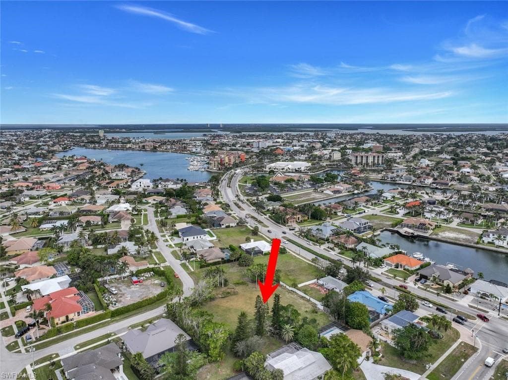 441 Elk Cir, Marco Island, FL 34145-3