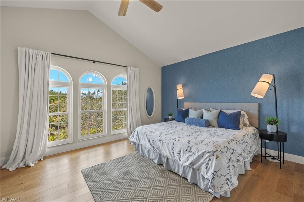 4460 Yacht Harbor Dr, Naples, FL 34112-16
