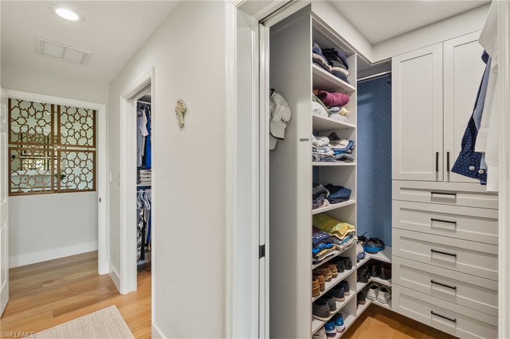 4460 Yacht Harbor Dr, Naples, FL 34112-22