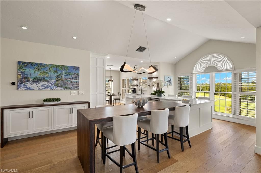 4460 Yacht Harbor Dr, Naples, FL 34112-7