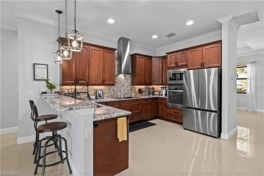 412 32nd Pl, Cape Coral, FL 33993-12