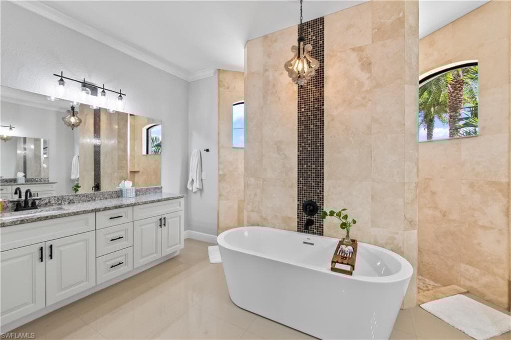 412 32nd Pl, Cape Coral, FL 33993-23