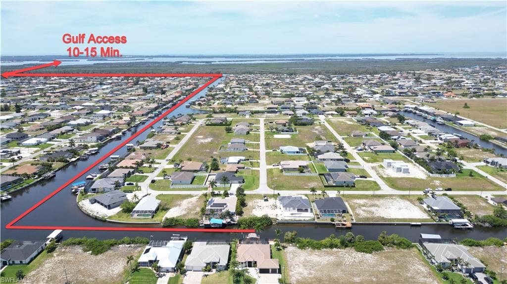 412 32nd Pl, Cape Coral, FL 33993-4