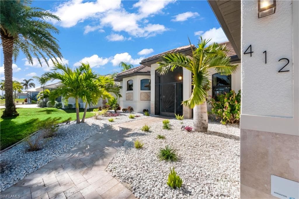 412 32nd Pl, Cape Coral, FL 33993-7