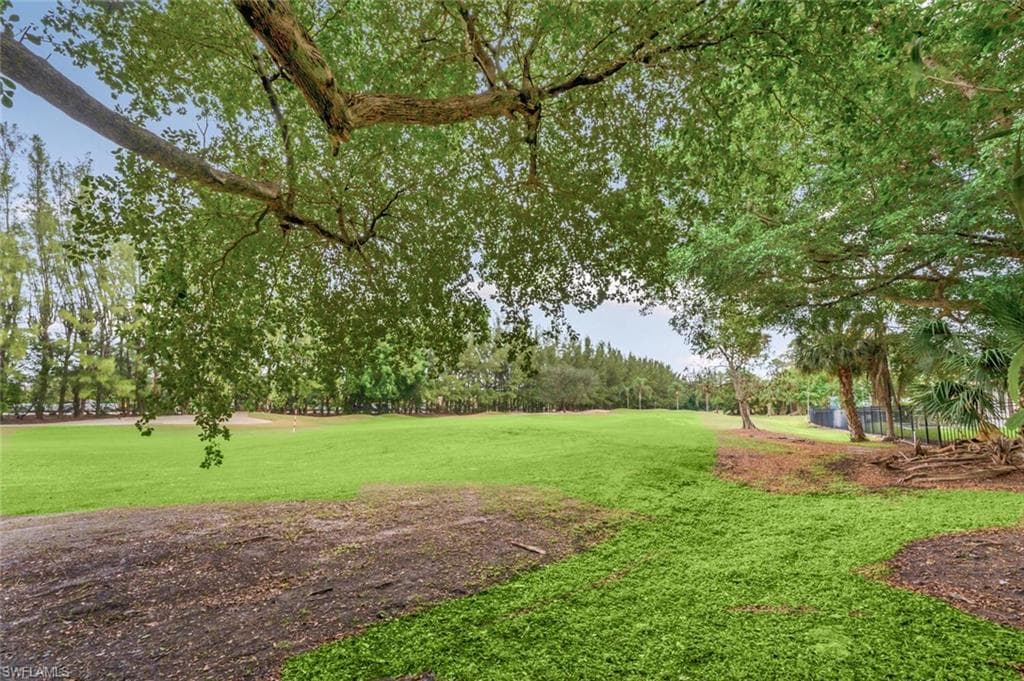 499 Forest Lakes Blvd 110, Naples, FL 34105-24
