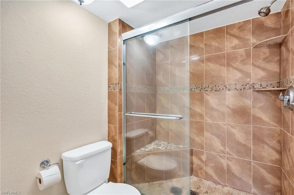 8285 Ibis Club Dr 809, Naples, FL 34104-12