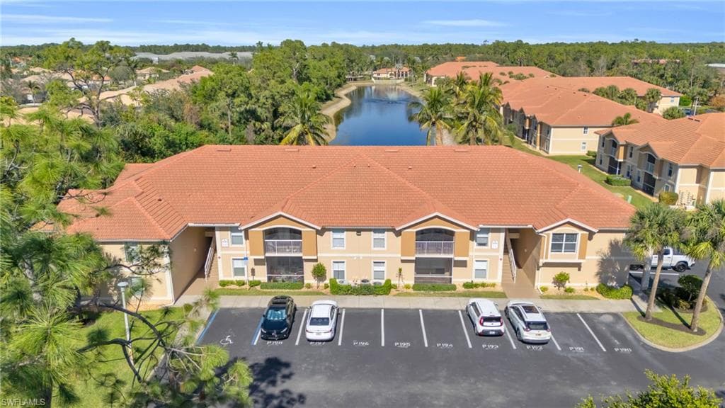 8285 Ibis Club Dr 809, Naples, FL 34104-18