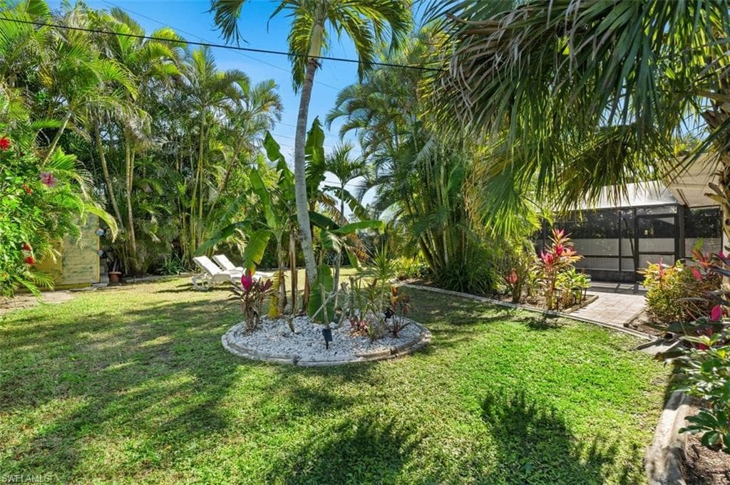 5217 Elm Ct, Cape Coral, FL 33904-43