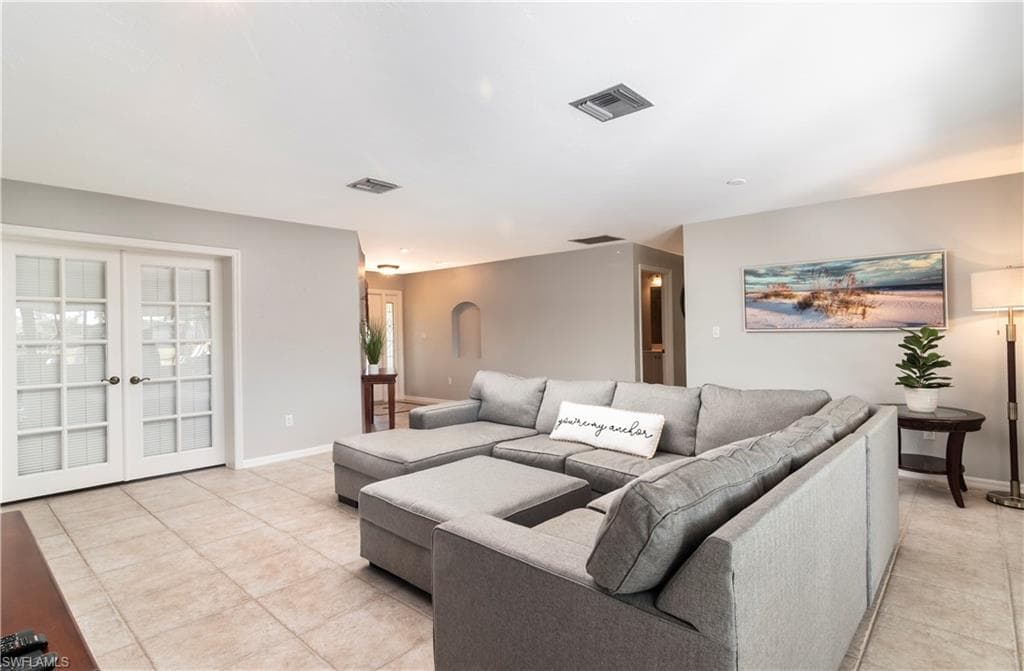 28389 Verde Ln, Bonita Springs, FL 34135-11