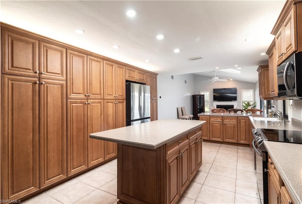 28389 Verde Ln, Bonita Springs, FL 34135-16