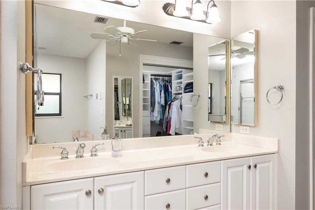 28389 Verde Ln, Bonita Springs, FL 34135-24