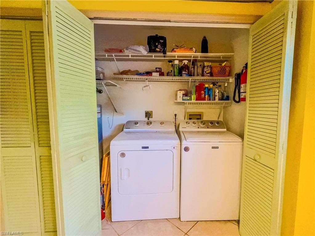 2911 14th Ave SE, Naples, FL 34117-17