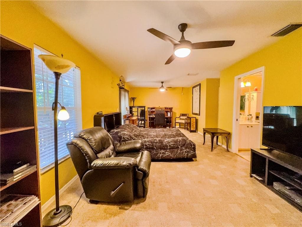 2911 14th Ave SE, Naples, FL 34117-19