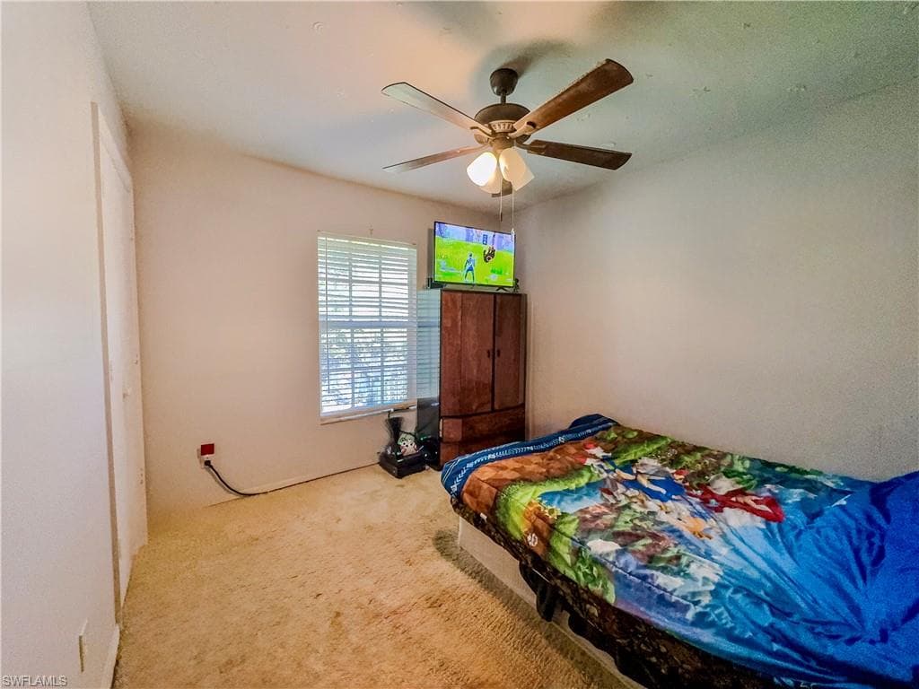 2911 14th Ave SE, Naples, FL 34117-28