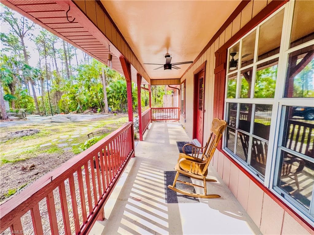 2911 14th Ave SE, Naples, FL 34117-31