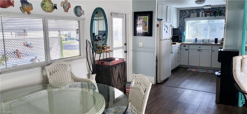 21 Diamond Ln D21, Naples, FL 34112-9
