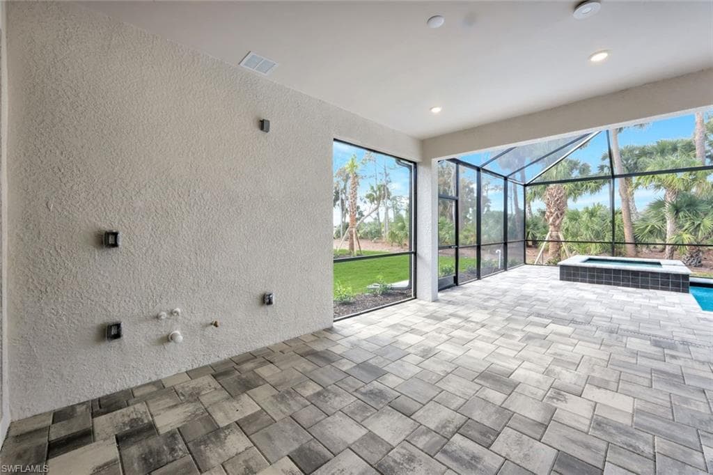 1773 Verada Ct, Naples, FL 34120-29