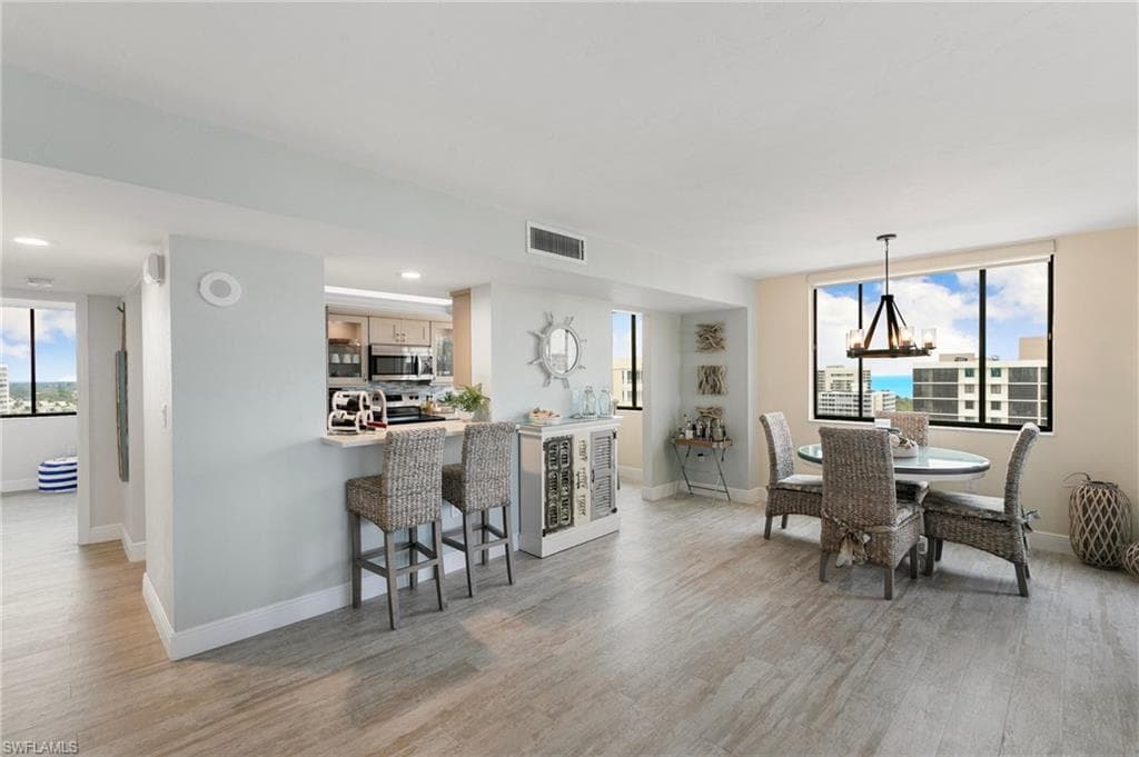 17 Bluebill Ave 1101, Naples, FL 34108-14