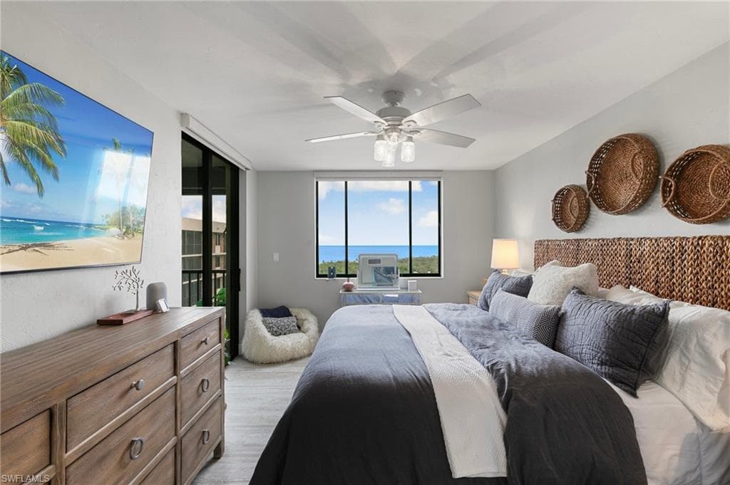 17 Bluebill Ave 1101, Naples, FL 34108-17