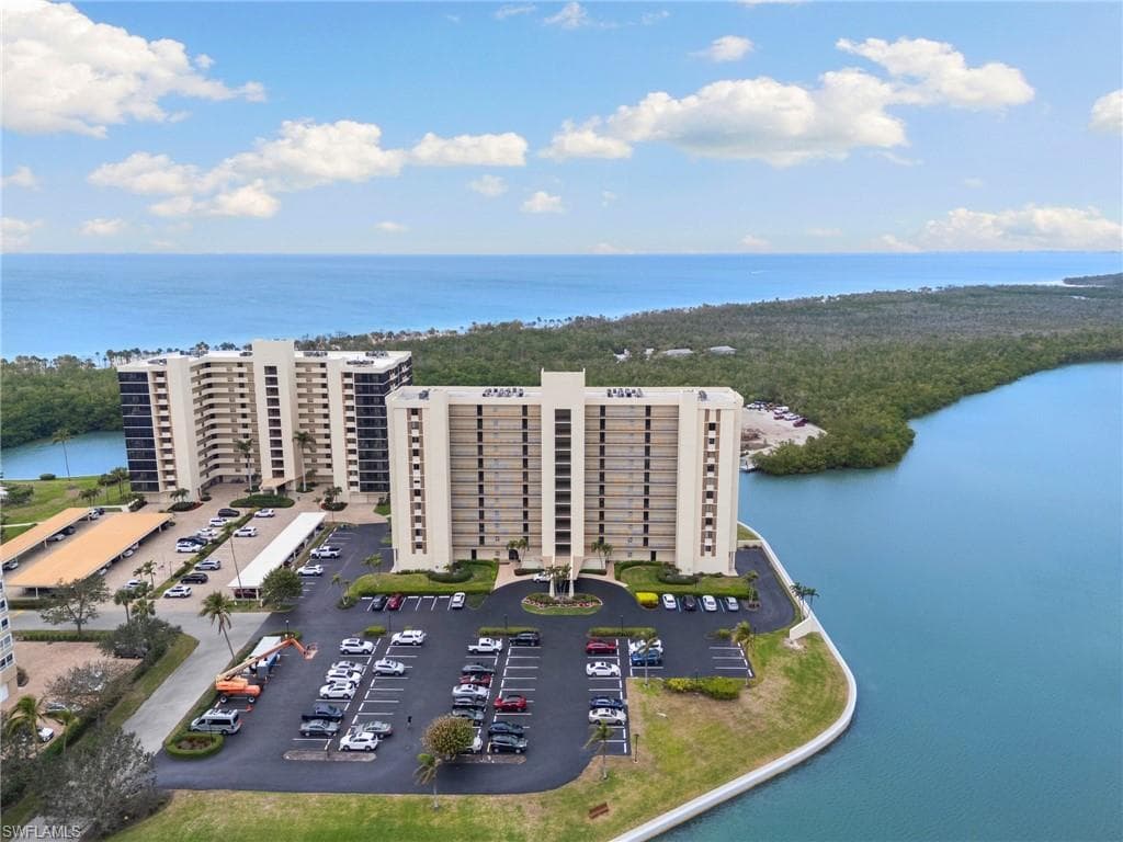 17 Bluebill Ave 1101, Naples, FL 34108-34
