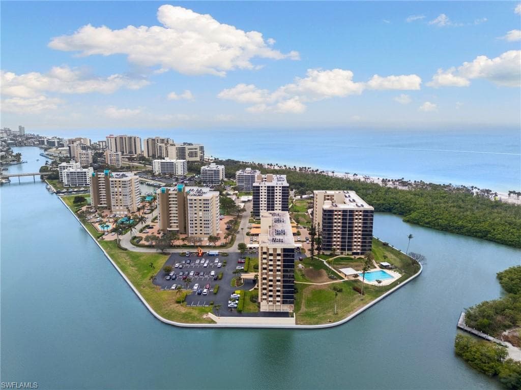 17 Bluebill Ave 1101, Naples, FL 34108-37