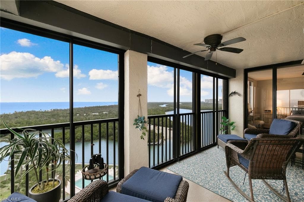 17 Bluebill Ave 1101, Naples, FL 34108-4