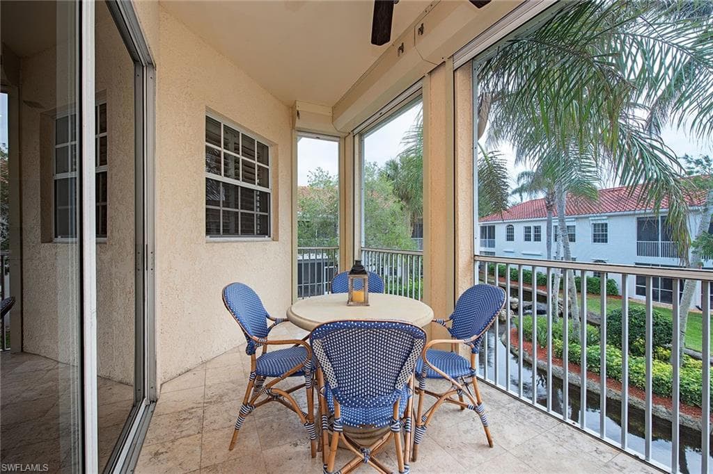 400 L Ambiance Cir 204, Naples, FL 34108-6
