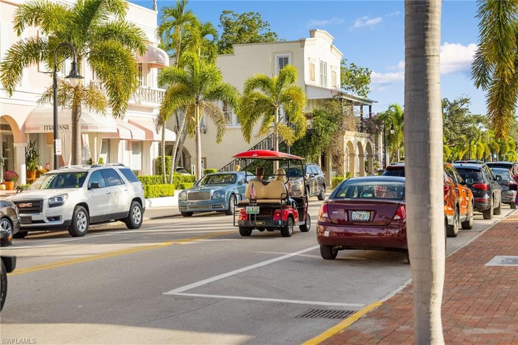 1980 Gordon Dr, Naples, FL 34102-33