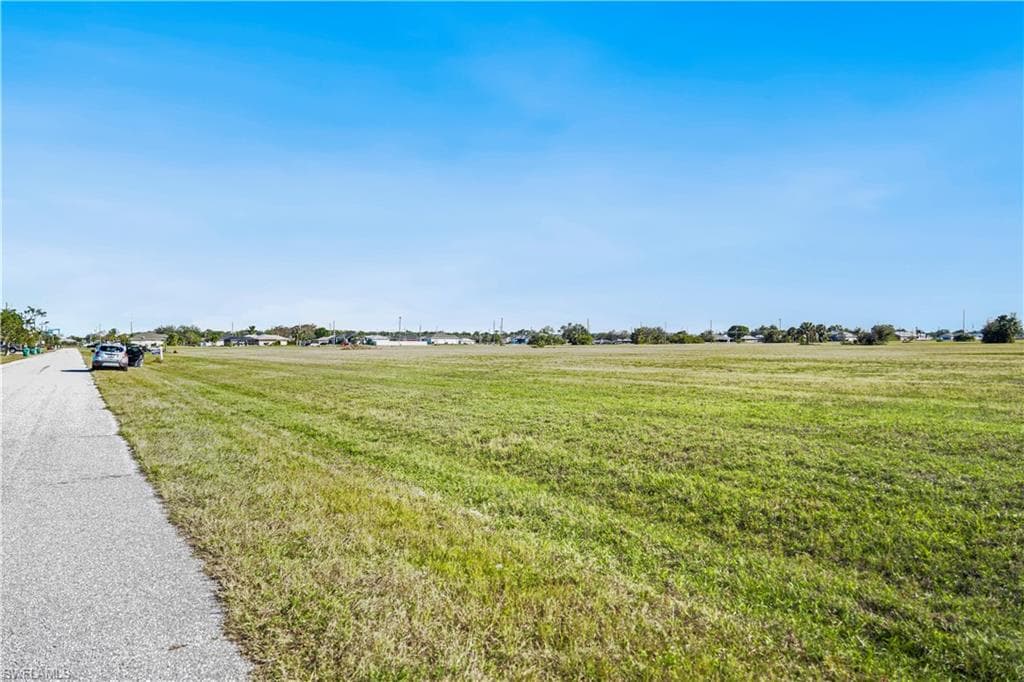 2016 17th Ter, Cape Coral, FL 33909-4