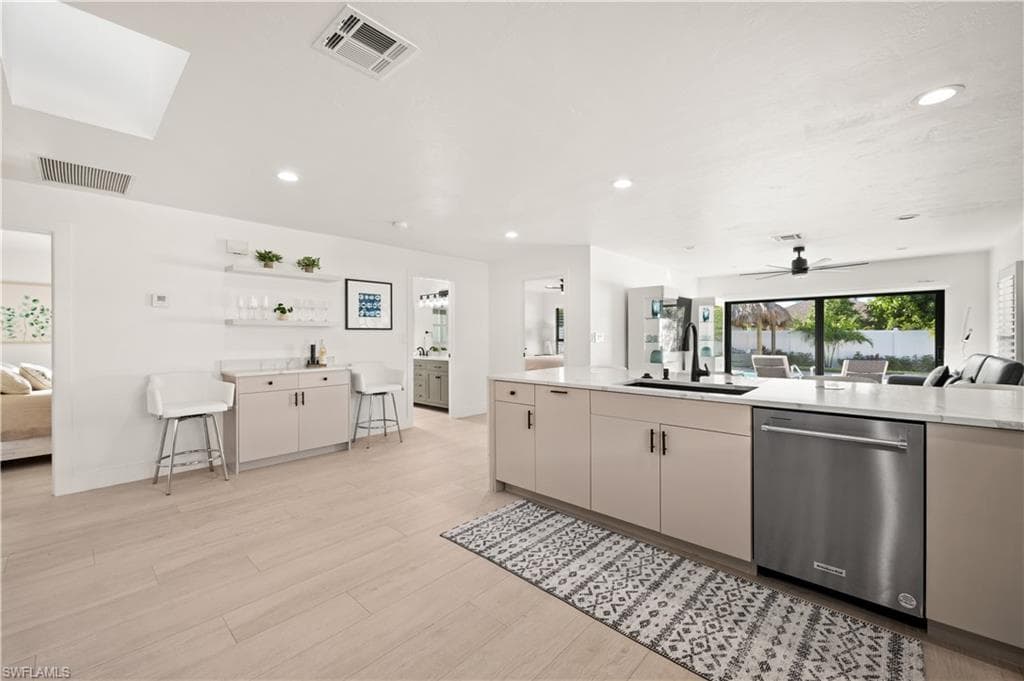 538 106th Ave N, Naples, FL 34108-22
