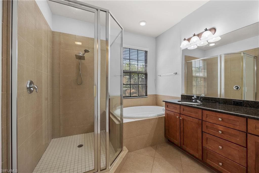 8979 Malibu St 1401, Naples, FL 34113-20
