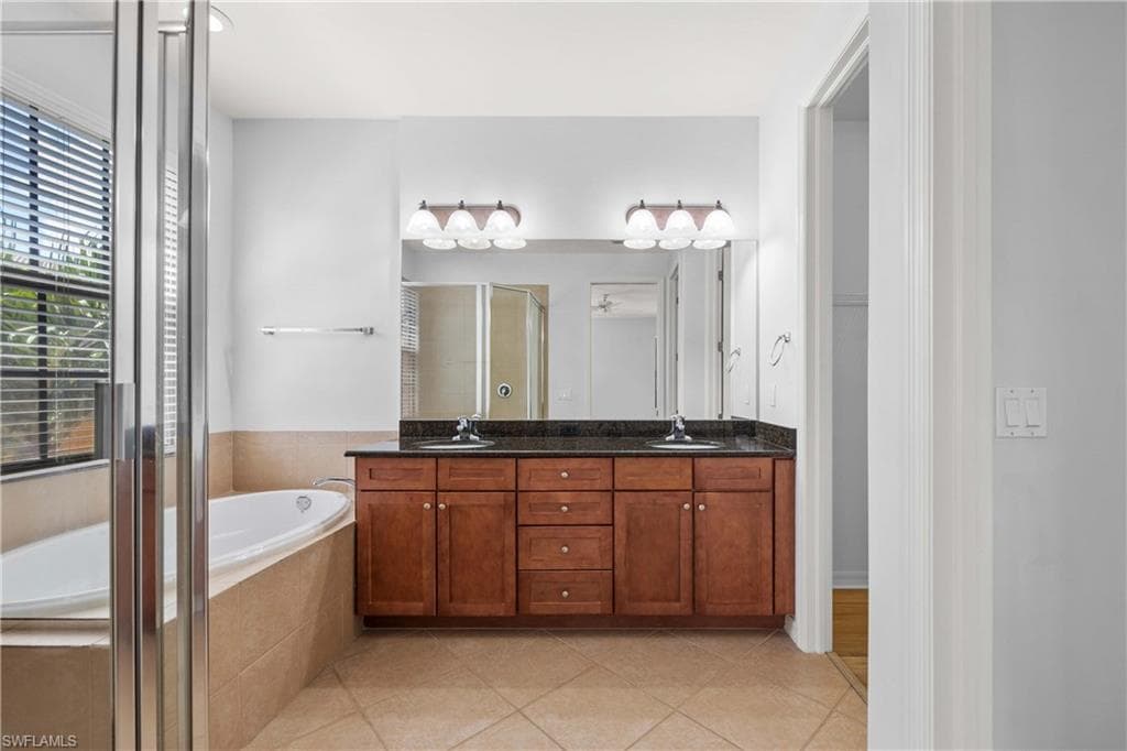 8979 Malibu St 1401, Naples, FL 34113-21