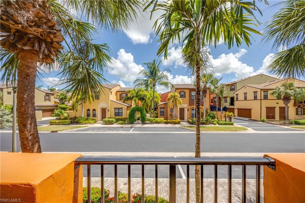 8979 Malibu St 1401, Naples, FL 34113-23