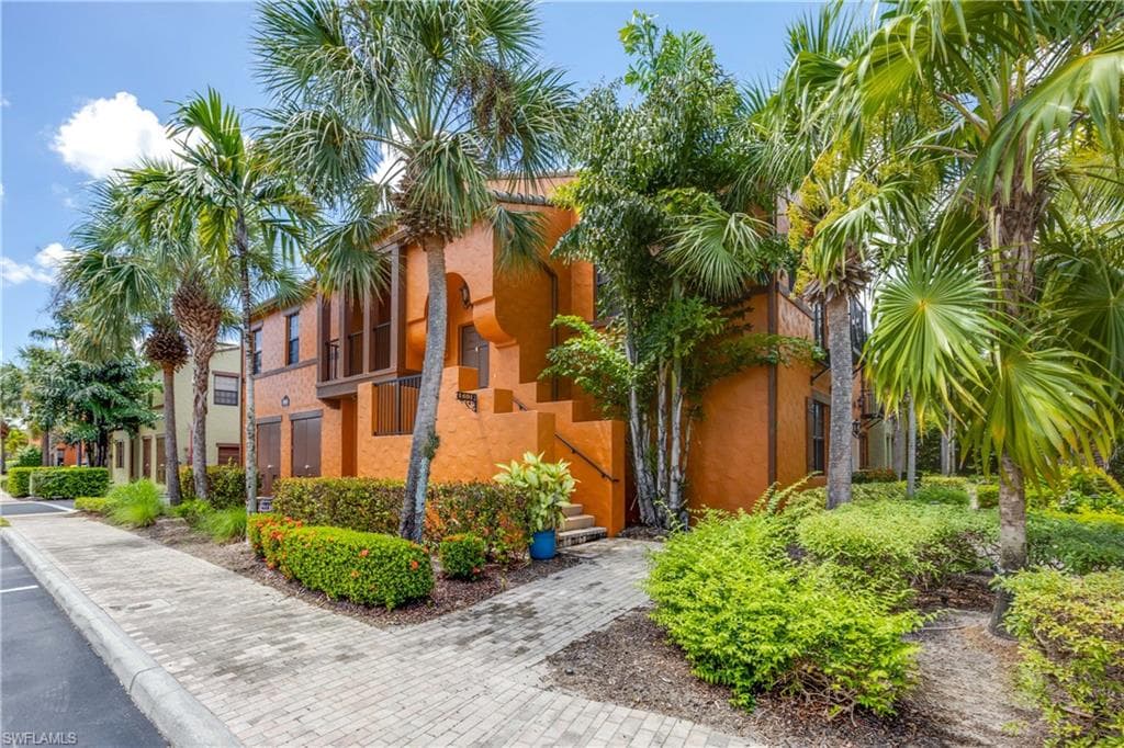 8979 Malibu St 1401, Naples, FL 34113-3