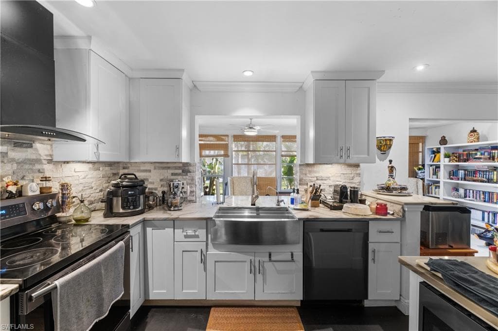 3612 Boca Ciega Dr F14, Naples, FL 34112-10