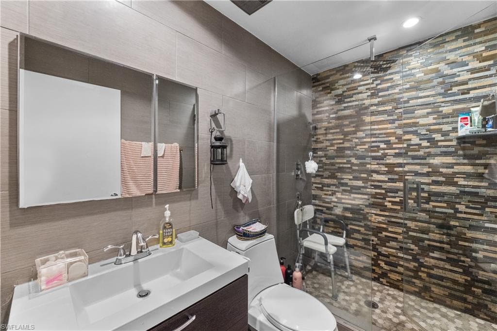 3612 Boca Ciega Dr F14, Naples, FL 34112-12