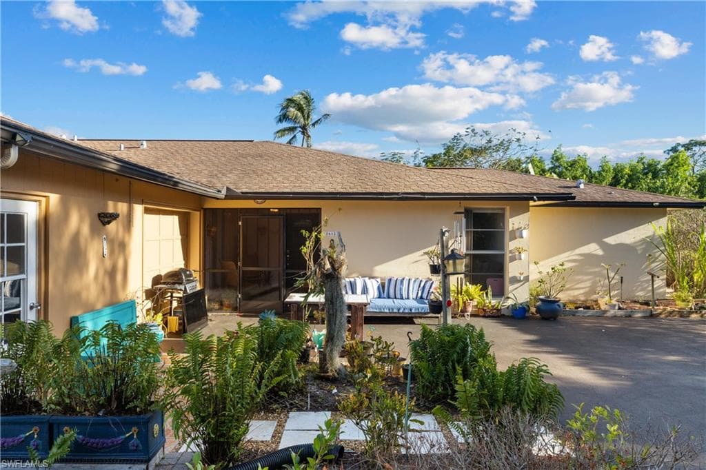 3612 Boca Ciega Dr F14, Naples, FL 34112-23