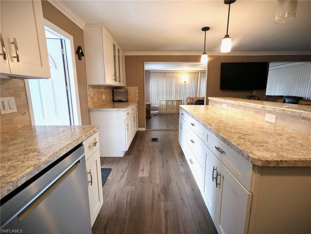 9269 Lord Rd, Bonita Springs, FL 34135-14