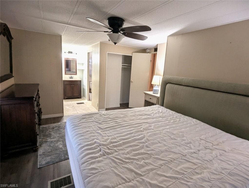 9269 Lord Rd, Bonita Springs, FL 34135-23