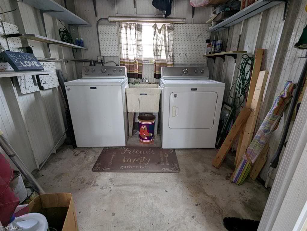9269 Lord Rd, Bonita Springs, FL 34135-27