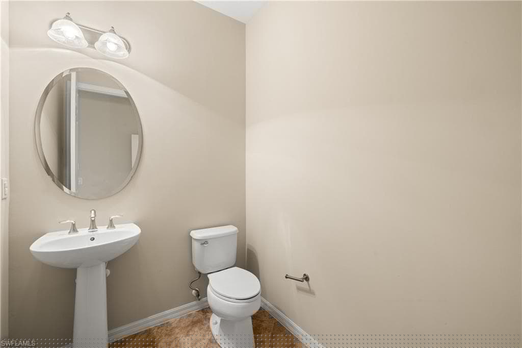 9050 Capistrano St N 4105, Naples, FL 34113-27